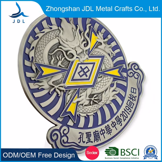 주문 로고 큰 금속 트로피 기념품 판에 의하여 새겨지는 포상 기념품 나무 표시